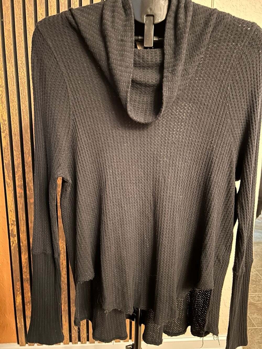We The Free Thermal Cowl Neck Size M Black Waffle Knit